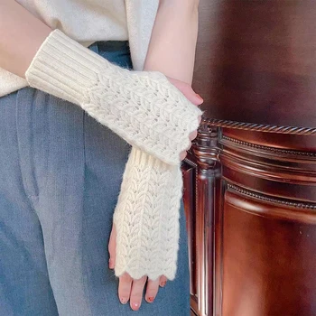 1 чифт плетени половин пръст ръкавици зимни плътен цвят запази топло еластични ръкавици жени мода елегантен прости ръкавици без пръсти
