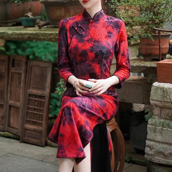 Извънгабаритни 3Xl 4Xl 5Xl Cheongsam дама елегантен китайска рокля печат цвете Qipao дълго реколта Vestido жена есен велур Qipaos