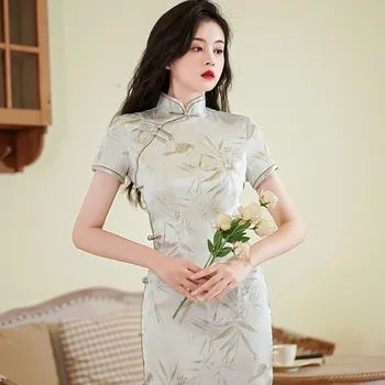 Печат Традиционна китайска рокля плюс размер класически елегнат дама Qipao лято къс ръкав секси тънък сплит Cheongsam Vestidos